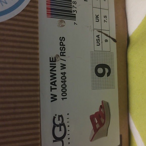 UGG Wedges - Picture 6 of 7